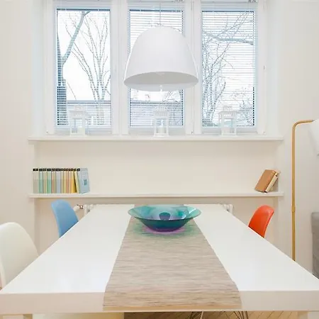 Shortstaypoland Walecznych B16 Apartment